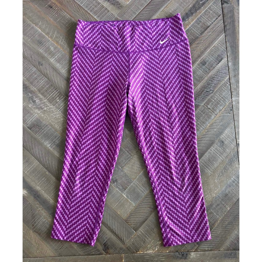 Nike Legend Dri-FIT Purple Chevron Zigzag Cropped Leggings Womens Size M